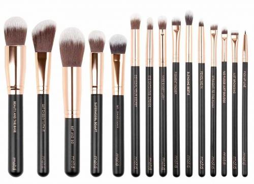 Как красить смоки Айс. Как сделать дневной smoky eyes: пошаговый урок 08 Как красить смоки Айс. Как сделать дневной smoky eyes: пошаговый урок 08