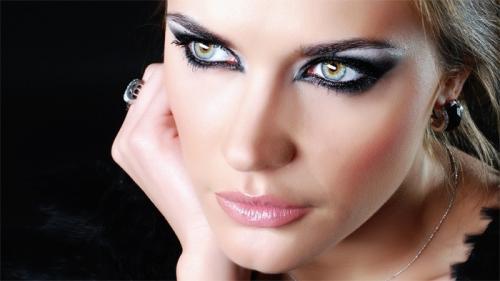 Смоки айс для зеленых глаз. Выбор цвета теней для зеленых глаз