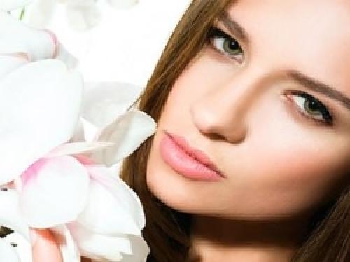 Можно ли пользоваться тональным кремом. Как пользоваться тональным кремом? 01 Можно ли пользоваться тональным кремом. Как пользоваться тональным кремом? 01