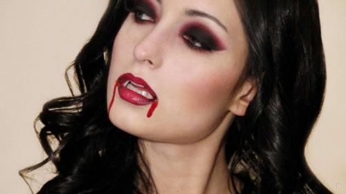 Макияж на Хэллоуин 2019. Как сделать жуткий макияж на Хэллоуин в 2019 году в домашних условиях