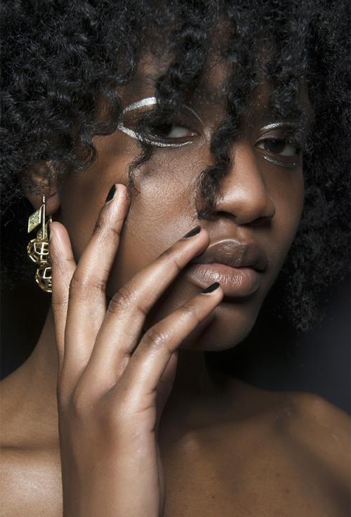 Коричневые стрелки на глазах. Зеленые глаза: фиолетовые стрелки 28 Коричневые стрелки на глазах. Зеленые глаза: фиолетовые стрелки 28