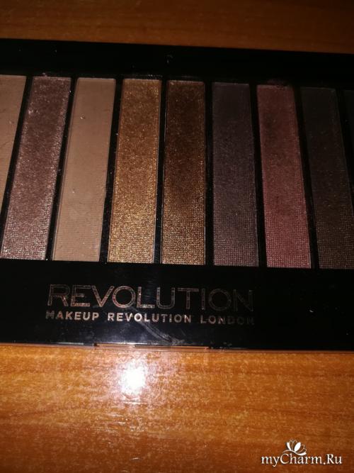 Тени собираются в складках. Расскажу о своих палетках теней