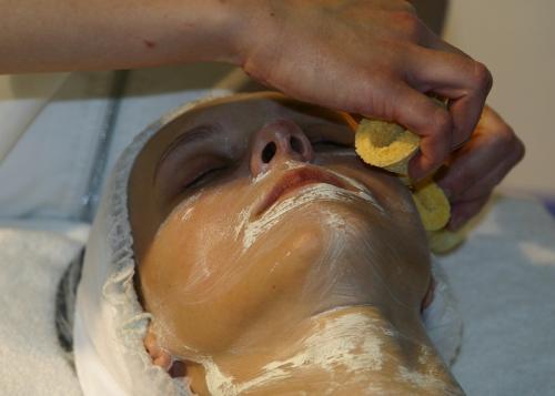 Осенние процедуры для лица. Комплекс процедур ухода за лицом дома 08