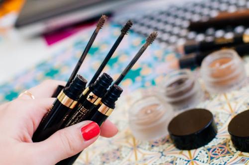 Гель для бровей летуаль. Коллекция средств для бровей ID от Лэтуаль Selection.