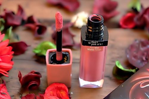 Bourjois Rouge Edition Velve.  Жидкая матовая помада Bourjois Rouge Edition Velvet в оттенке #10 Don t Pink Of It! / обзор, отзывы