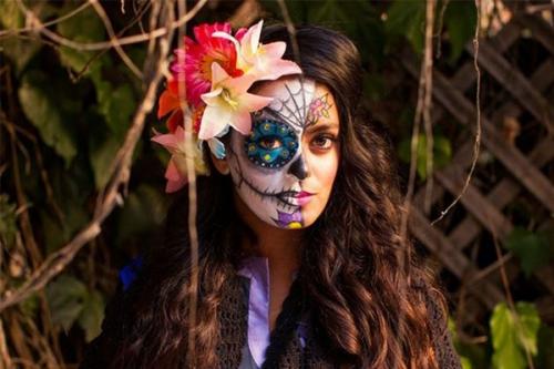 Зомби макияж на Хэллоуин. Макияж зомби на Хэллоуин, осваиваем zombie makeup 19