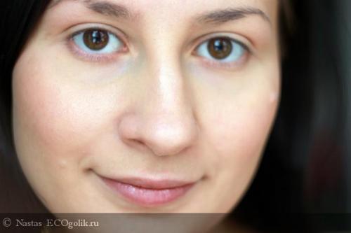 Пудра с мерцающим эффектом. Матирующая пудра Poudre Compacte Matifiante Universelle Nuage, Vivienne Sabo 15