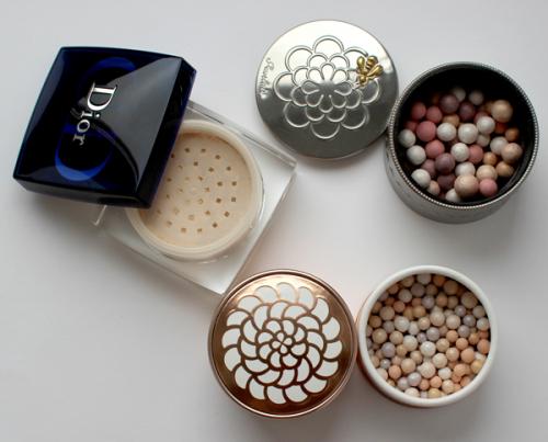 Пудра с мерцающим эффектом. Матирующая пудра Poudre Compacte Matifiante Universelle Nuage, Vivienne Sabo 08