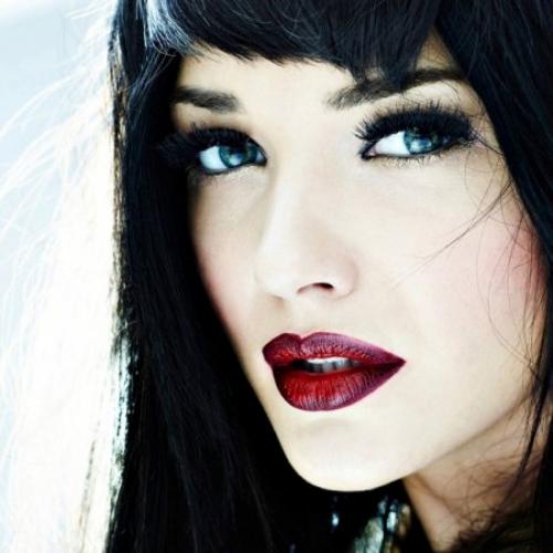 Макияж для голубых глаз брюнеток. Наилучшие варианты макияжа