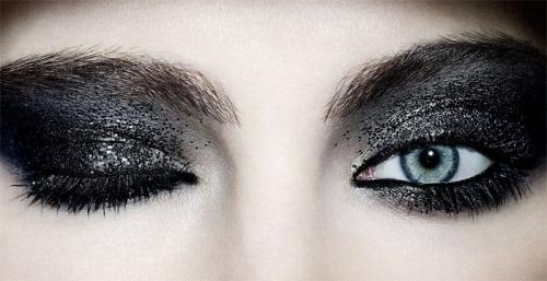 Смоки Айс для зеленых глаз. Выбор цвета теней для зеленых глаз