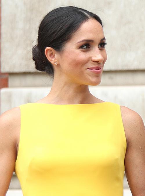 Макияж, как у Меган фокс. Макияж Меган Фокс: делаем вместе 03 Макияж, как у Меган фокс. Макияж Меган Фокс: делаем вместе 03