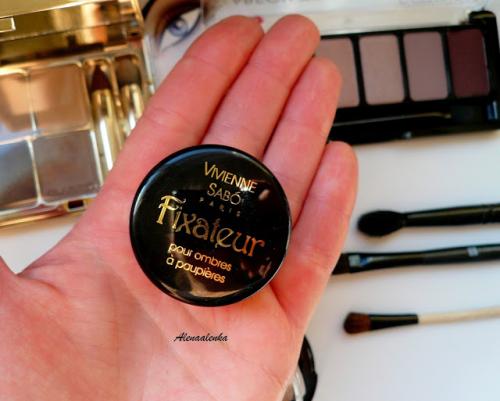 Fixateur от vivienne Sabo. Vivienne Sabo Fixateur. Fixing eyeshadow base \ Фиксирующая база под тени для век. Отзыв, свотчи.