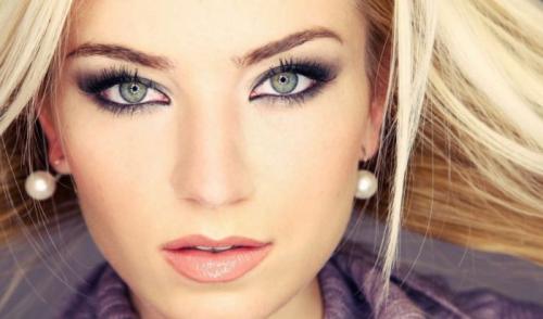 Мейкап глаз серых глаз. На вечеринку, праздник или торжество Как сделать вечерний макияж для серых глаз? Давайте определим, какой макияж можно считать вечерним. Он должен быть: 03 Мейкап глаз серых глаз. На вечеринку, праздник или торжество Как сделать вечерний макияж для серых глаз? Давайте определим, какой макияж можно считать вечерним. Он должен быть: 03