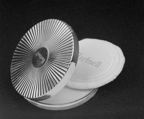 Как сделать пудру для лица в домашних условиях? Как в домашних условиях сделать пудру для лица 10