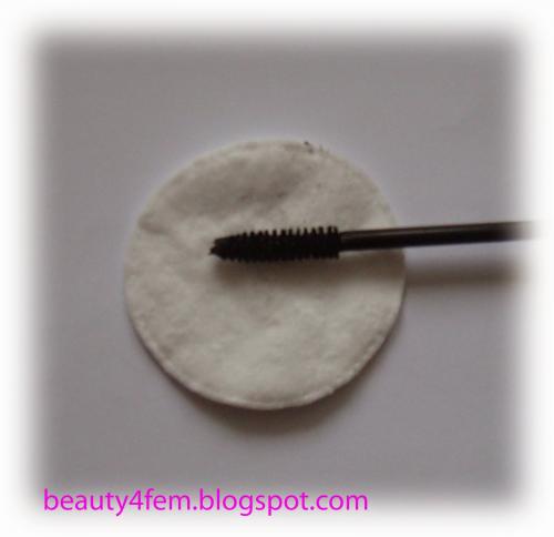 Смывать тушь маслом. Как снимать тушь маслом: подсолнечным, оливковым, касторовым