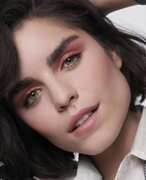 Палетки теней для зеленых глаз. Летний макияж для зеленых глаз