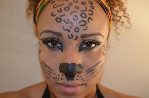 Как нарисовать на лице вампира на лице. Маска на Хэллоуин своими руками для мальчиков и девочек. Как нарисовать на лице страшную маску на Хэллоуин 07 Как нарисовать на лице вампира на лице. Маска на Хэллоуин своими руками для мальчиков и девочек. Как нарисовать на лице страшную маску на Хэллоуин 07