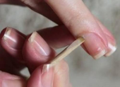 Как сделать маникюр дома самой себе. Необрезной маникюр в домашних условиях