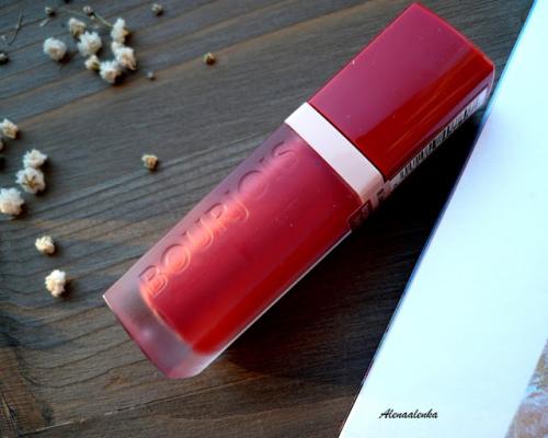 Rouge Edition Souffle de Velvet. Bourjois Rouge Edition Souffle de Velvet #08 Carameli Melo. Reviews \ Бархатный флюид для губ. Отзыв, свотчи