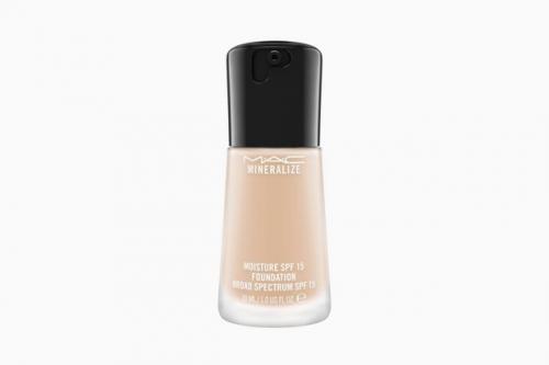 Натурально бежевый цвет тонального крема. Оттенок и подтон