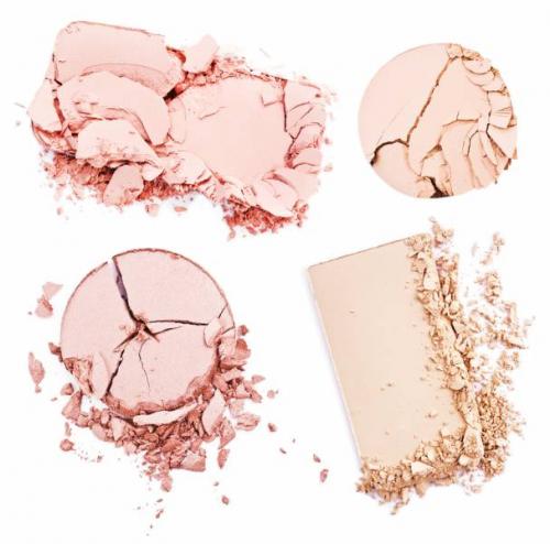 Серебристый хайлайтер. Хайлайтер: как добиться эффекта естественного сияния?