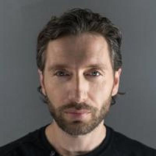 Тени на губы. Можно ли использовать помаду вместо теней?