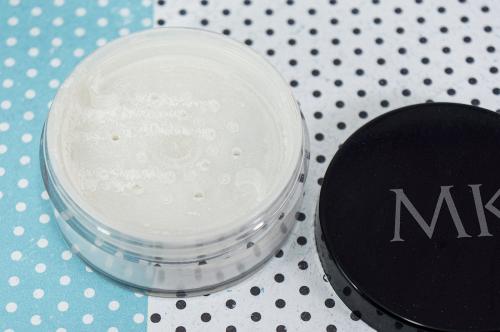 Лучшая прозрачная пудра. Лучшие прозрачные пудры: Make Up For Ever, Urban Decay, Mary Kay. Обзор
