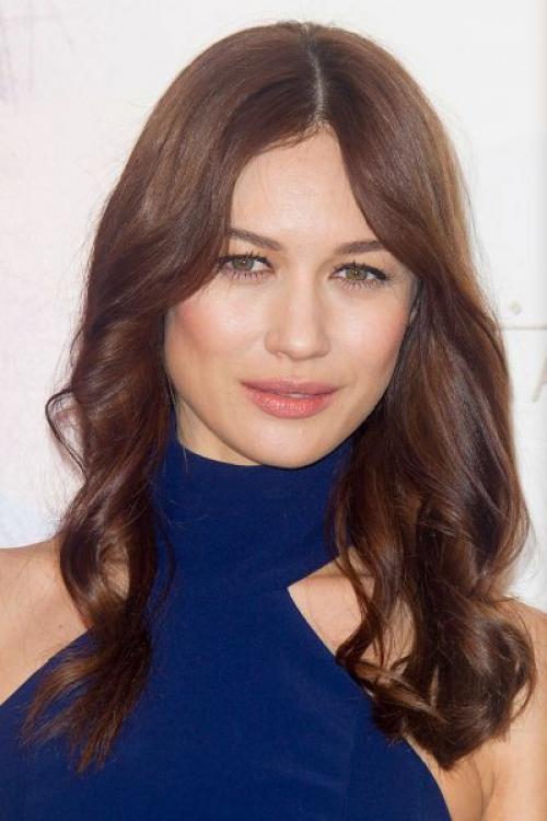 Макияж к синему платью для блондинки. Макияж под синее платье: основные правила