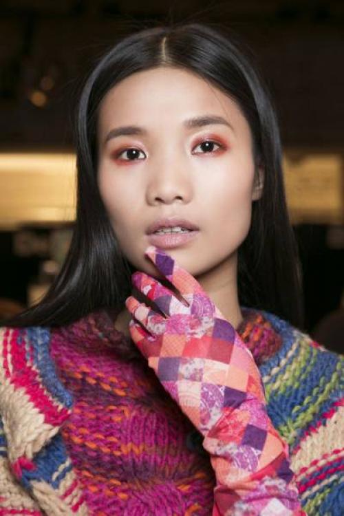 Мейкап на каждый день для карих глаз. Цветовая гамма для макияжа карих глаз