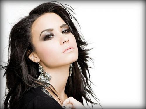 Макияж на 1 сентября в колледж. Макияж на 1 сентября в 9 класс: как не переборщить с косметикой