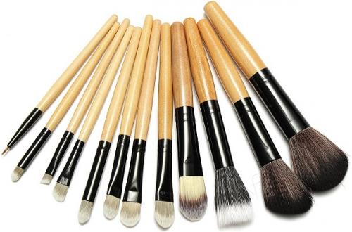 Легкий макияж. Инструменты и аксессуары, которые облегчат Вашу жизнь