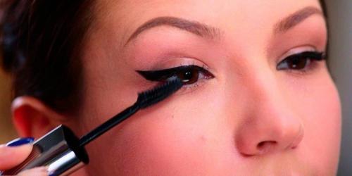 Стрелки для узких глаз. Как подобрать стрелки под форму глаз