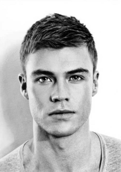 Короткие брови у мужчин. Характер мужчины и брови