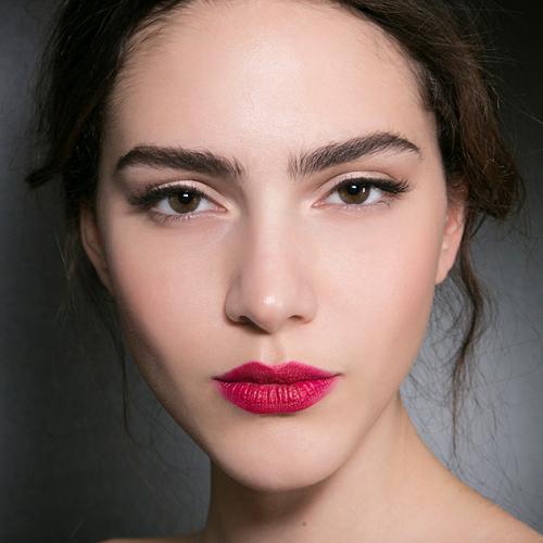 Персиковые тени. Персиковый макияж глаз фото: