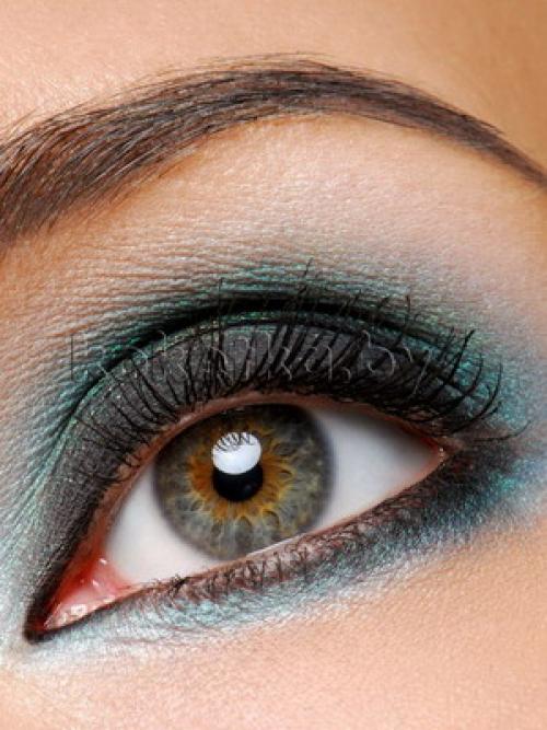 К серым глазам, какой цвет теней подходит. Какие цвета теней подходят под зеленые глаза: советы визажистов 06 К серым глазам, какой цвет теней подходит. Какие цвета теней подходят под зеленые глаза: советы визажистов 06