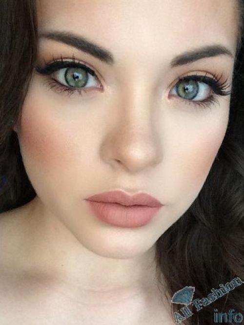 Нюдовый макияж для блондинок. Макияж Нюд пошагово: его особенности и советы визажистов