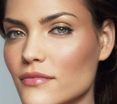 Нюдовый макияж для блондинок. Макияж Нюд пошагово: его особенности и советы визажистов