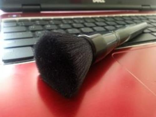 Кисть для теней, как выбрать. Советы по выбору качественных кисточек