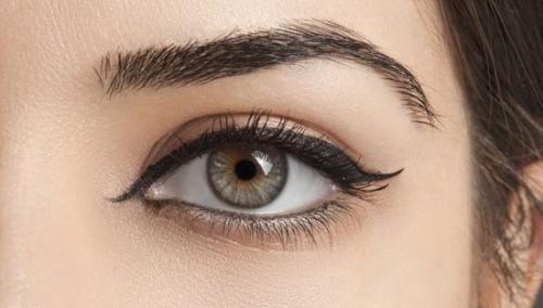 Чем можно выщипать брови. Как выщипать брови без пинцета