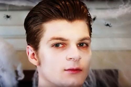 Как разрисовать лицо на Хэллоуин. Как мужчине разрисовать лицо на Хэллоуин