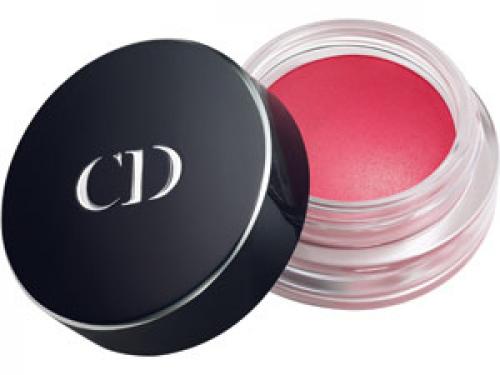 Помада румяна. Нестандартное использование косметики