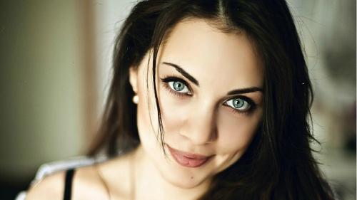 Серые тени серые глаза. фотоинструкция по Вечернему макияжу для серо-голубых глаз 03 Серые тени серые глаза. фотоинструкция по Вечернему макияжу для серо-голубых глаз 03