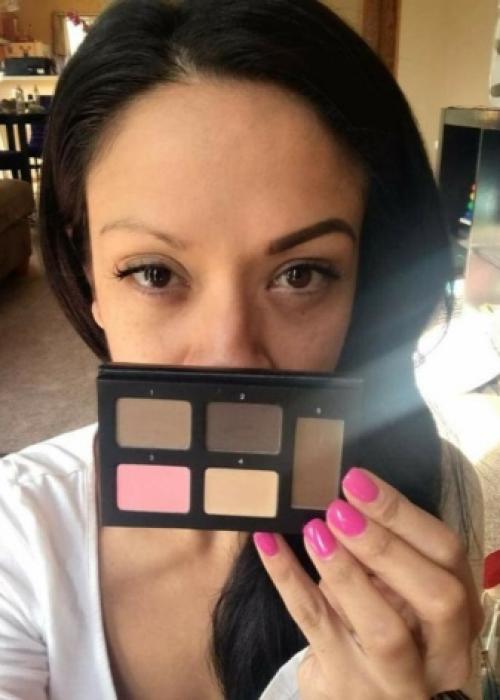 Можно ли тени использовать, как румяна. Как использовать бронзер, румяна и хайлайтер в макияже глаз? 29 Можно ли тени использовать, как румяна. Как использовать бронзер, румяна и хайлайтер в макияже глаз? 29