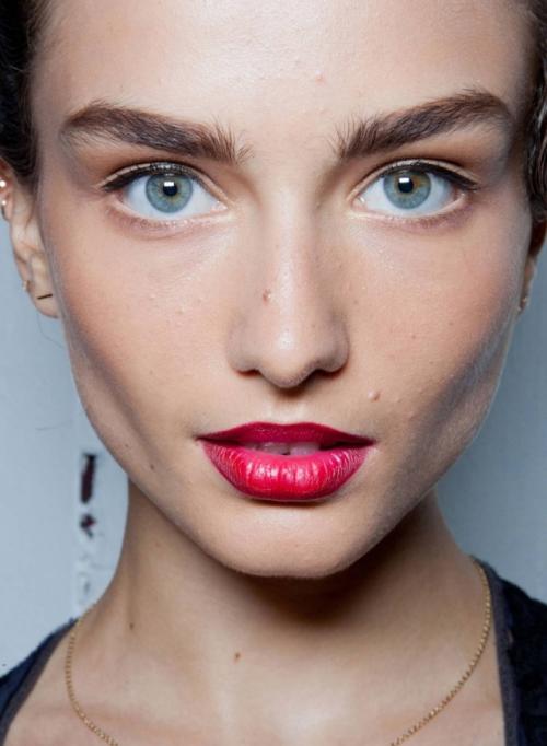 Матовая помада цвета. Как выбрать цвет помады для губ?