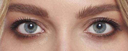 Какие тени подходят к серым глазам и русым волосам. фотоинструкция по Вечернему макияжу для серо-голубых глаз