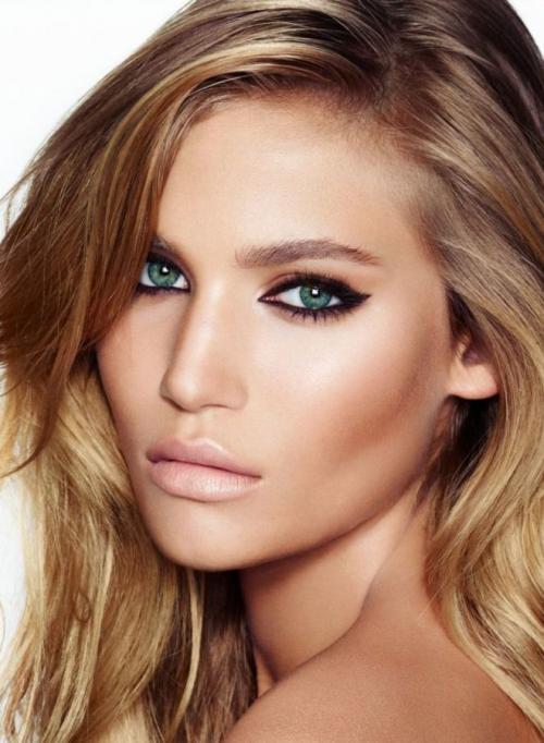 Матовая помада цвета. Как выбрать цвет помады для губ?