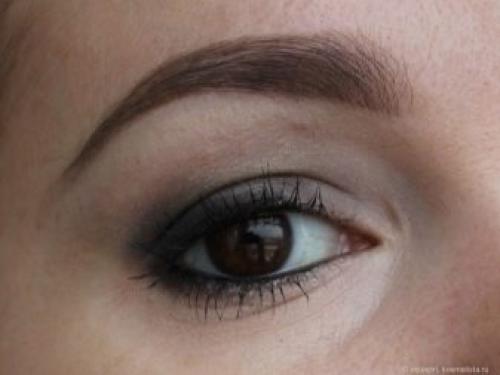 Макияж, чтобы увеличить глаза. Основные приемы для увеличения глаз 01