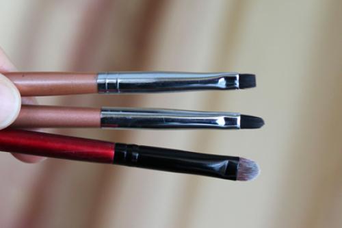 Техника макияжа. Уроки макияжа для начинающих 12