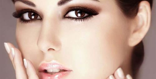 Тени для голубых глаз брюнеток. Общие рекомендации брюнеткам от визажиста