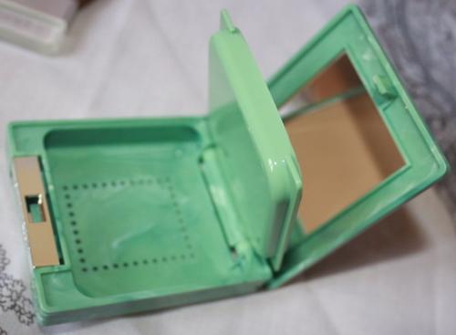 Клиник пудра состав. Легкая компактная пудра СПФ 15 Clinique Almost Powder Makeup SPF 15 06 Клиник пудра состав. Легкая компактная пудра СПФ 15 Clinique Almost Powder Makeup SPF 15 06